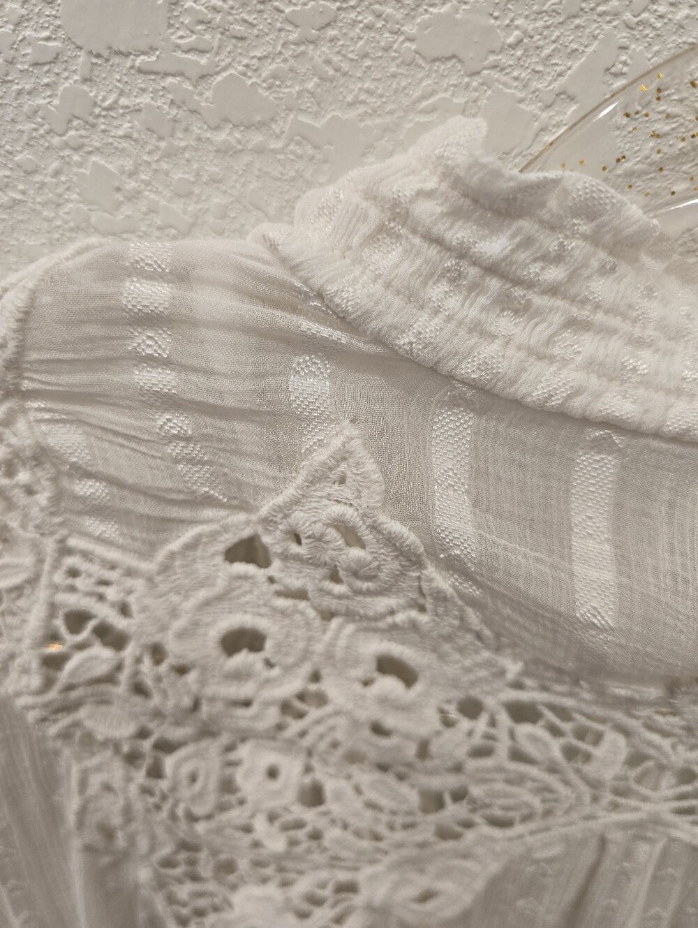 Anthropologie Moira peasant blouse intricate lace smocked cuffs V Neck 0 - Picture 9 of 9